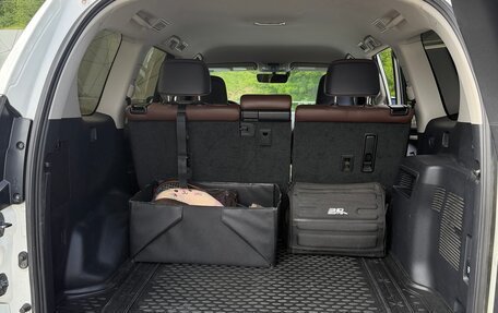 Toyota Land Cruiser Prado 150 рестайлинг 2, 2018 год, 7 800 000 рублей, 19 фотография