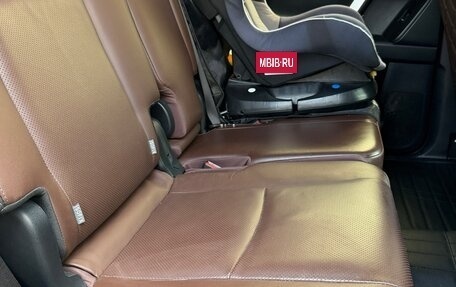 Toyota Land Cruiser Prado 150 рестайлинг 2, 2018 год, 7 800 000 рублей, 13 фотография