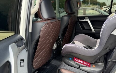 Toyota Land Cruiser Prado 150 рестайлинг 2, 2018 год, 7 800 000 рублей, 10 фотография