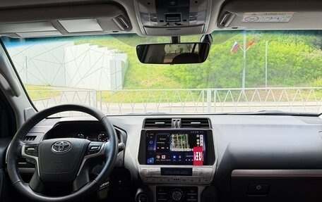 Toyota Land Cruiser Prado 150 рестайлинг 2, 2018 год, 7 800 000 рублей, 14 фотография