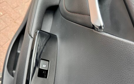 Toyota Camry, 2018 год, 2 340 000 рублей, 11 фотография