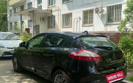 Renault Megane III, 2011 год, 560 000 рублей, 2 фотография