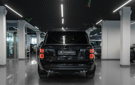 Land Rover Range Rover IV рестайлинг, 2015 год, 3 990 000 рублей, 6 фотография