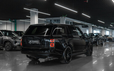 Land Rover Range Rover IV рестайлинг, 2015 год, 3 990 000 рублей, 5 фотография