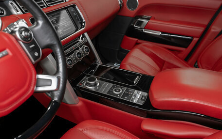 Land Rover Range Rover IV рестайлинг, 2015 год, 3 990 000 рублей, 22 фотография