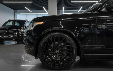 Land Rover Range Rover IV рестайлинг, 2015 год, 3 990 000 рублей, 34 фотография