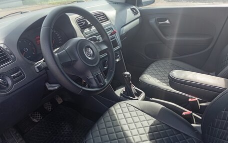 Volkswagen Polo VI (EU Market), 2013 год, 850 000 рублей, 6 фотография