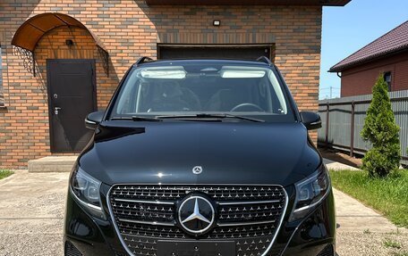 Mercedes-Benz V-Класс, 2025 год, 11 000 000 рублей, 2 фотография