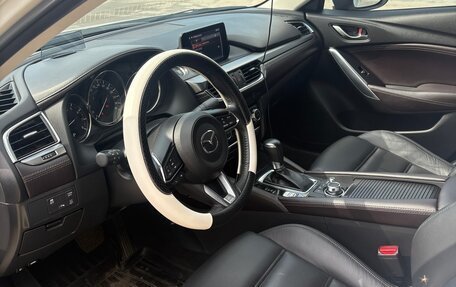 Mazda 6, 2016 год, 2 400 000 рублей, 13 фотография