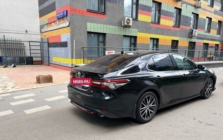 Toyota Camry, 2021 год, 4 100 000 рублей, 4 фотография