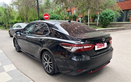 Toyota Camry, 2021 год, 4 100 000 рублей, 5 фотография