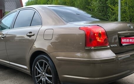 Toyota Avensis III рестайлинг, 2006 год, 1 100 000 рублей, 9 фотография