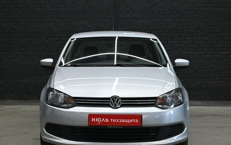 Volkswagen Polo VI (EU Market), 2012 год, 950 000 рублей, 2 фотография