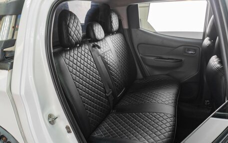 Mitsubishi L200 IV рестайлинг, 2015 год, 1 749 000 рублей, 7 фотография