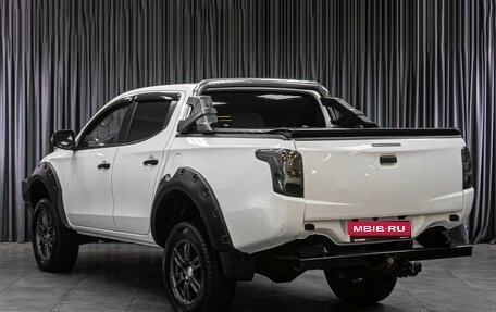 Mitsubishi L200 IV рестайлинг, 2015 год, 1 749 000 рублей, 2 фотография