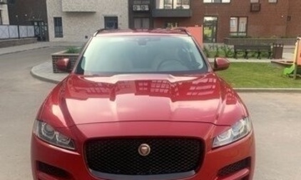 Jaguar F-Pace, 2017 год, 2 350 000 рублей, 1 фотография