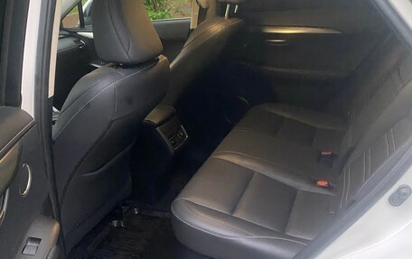 Lexus NX I, 2016 год, 3 170 000 рублей, 12 фотография