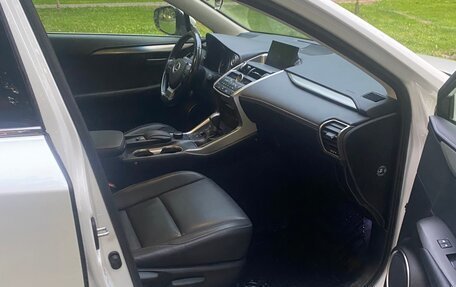 Lexus NX I, 2016 год, 3 170 000 рублей, 10 фотография
