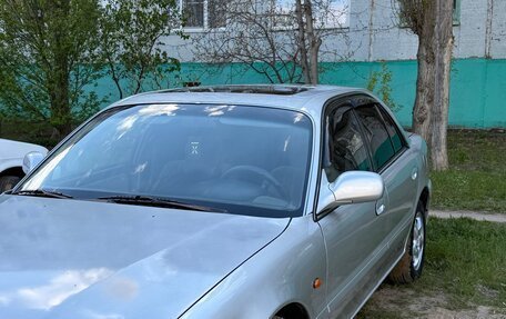 Hyundai Sonata III рестайлинг, 1994 год, 200 000 рублей, 3 фотография