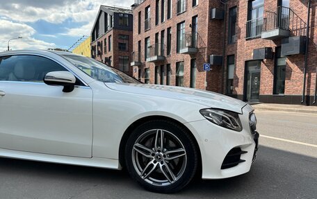 Mercedes-Benz E-Класс, 2019 год, 5 000 000 рублей, 5 фотография