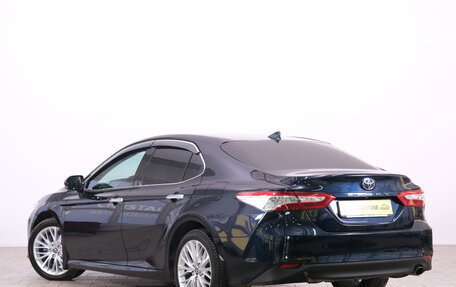 Toyota Camry, 2018 год, 2 859 000 рублей, 5 фотография