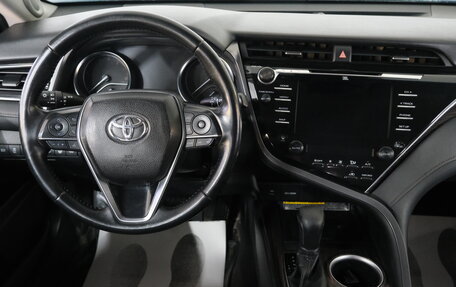 Toyota Camry, 2018 год, 2 859 000 рублей, 13 фотография