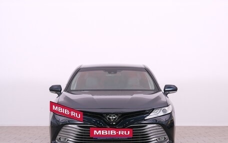 Toyota Camry, 2018 год, 2 859 000 рублей, 2 фотография