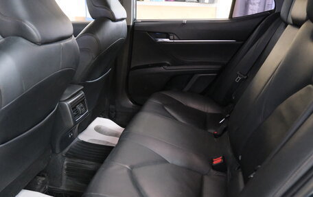 Toyota Camry, 2018 год, 2 859 000 рублей, 22 фотография