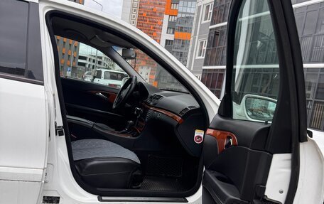 Mercedes-Benz E-Класс, 2008 год, 910 000 рублей, 13 фотография