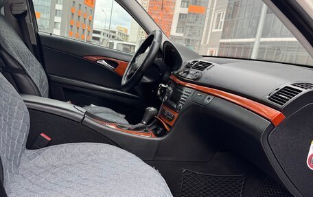 Mercedes-Benz E-Класс, 2008 год, 910 000 рублей, 14 фотография