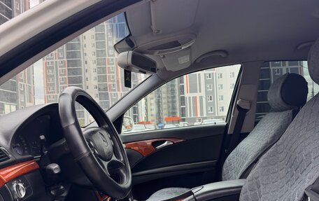 Mercedes-Benz E-Класс, 2008 год, 910 000 рублей, 12 фотография