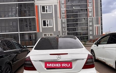 Mercedes-Benz E-Класс, 2008 год, 910 000 рублей, 6 фотография