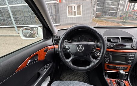 Mercedes-Benz E-Класс, 2008 год, 910 000 рублей, 19 фотография