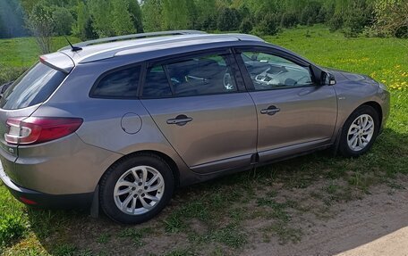 Renault Megane III, 2013 год, 970 000 рублей, 2 фотография