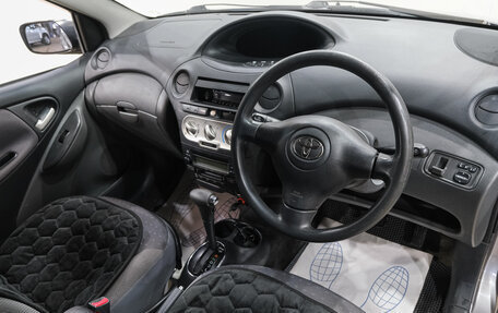 Toyota Vitz, 2004 год, 439 000 рублей, 16 фотография