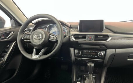 Mazda 6, 2017 год, 1 800 000 рублей, 13 фотография