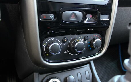 Renault Duster I рестайлинг, 2014 год, 890 000 рублей, 16 фотография
