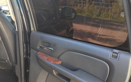 Chevrolet Tahoe III, 2013 год, 2 750 000 рублей, 17 фотография
