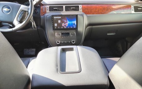 Chevrolet Tahoe III, 2013 год, 2 750 000 рублей, 34 фотография