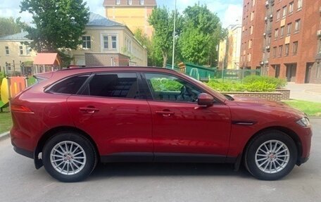 Jaguar F-Pace, 2017 год, 2 350 000 рублей, 2 фотография