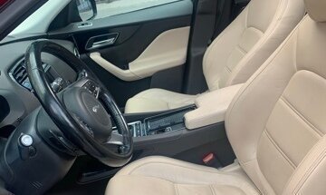 Jaguar F-Pace, 2017 год, 2 350 000 рублей, 10 фотография