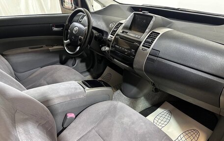 Toyota Prius, 2008 год, 599 000 рублей, 7 фотография