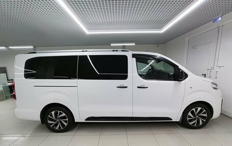Peugeot Traveller I, 2021 год, 3 650 000 рублей, 5 фотография