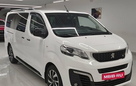 Peugeot Traveller I, 2021 год, 3 650 000 рублей, 3 фотография