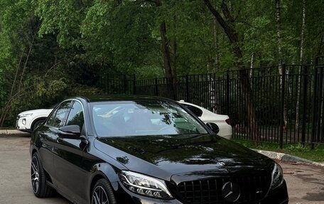 Mercedes-Benz C-Класс, 2018 год, 3 490 000 рублей, 2 фотография