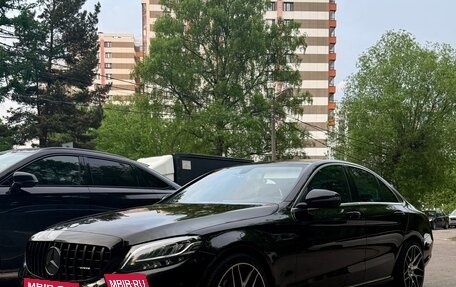 Mercedes-Benz C-Класс, 2018 год, 3 490 000 рублей, 5 фотография