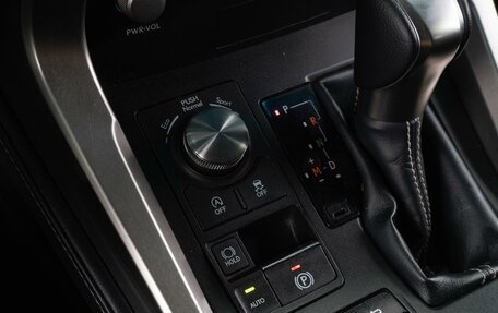 Lexus NX I, 2018 год, 2 849 000 рублей, 18 фотография