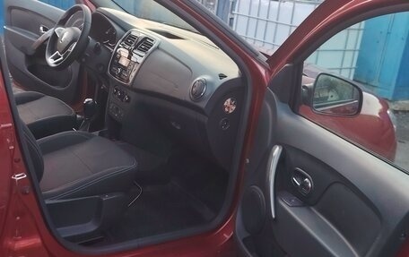 Renault Sandero II рестайлинг, 2021 год, 1 290 000 рублей, 11 фотография
