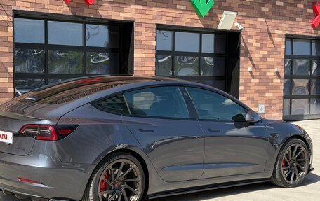 Tesla Model 3 I, 2021 год, 3 900 000 рублей, 19 фотография
