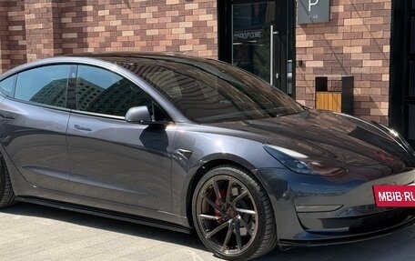 Tesla Model 3 I, 2021 год, 3 900 000 рублей, 21 фотография